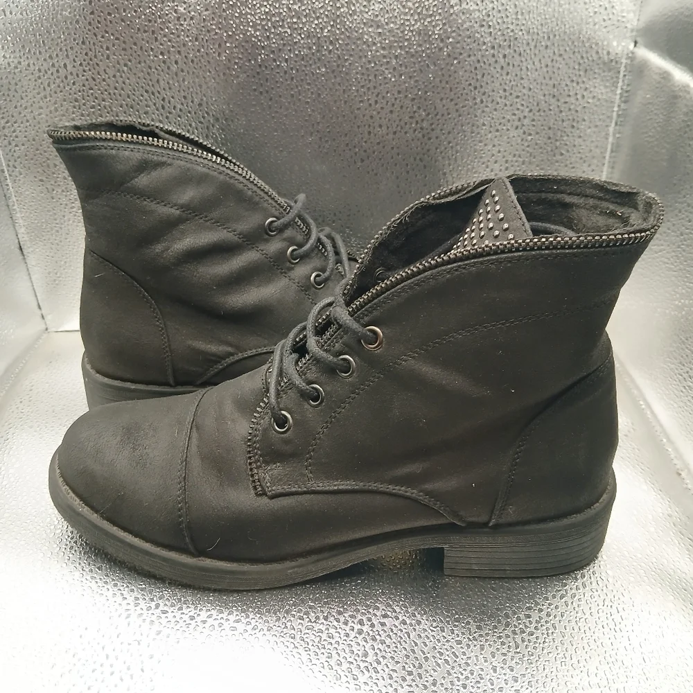 Maurices Black Lace-Up Boots Women's Size 8.5